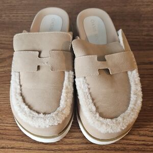 Like New Vici Biba Shepra-Lined Mules